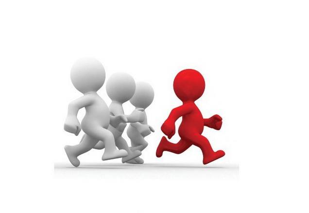 圓瓶高速貼標(biāo)機需要高效的效率