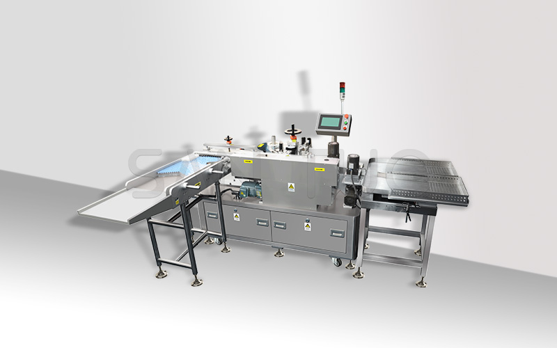 流水線貼標(biāo)機(jī)功能多,行業(yè)適應(yīng)性強(qiáng)