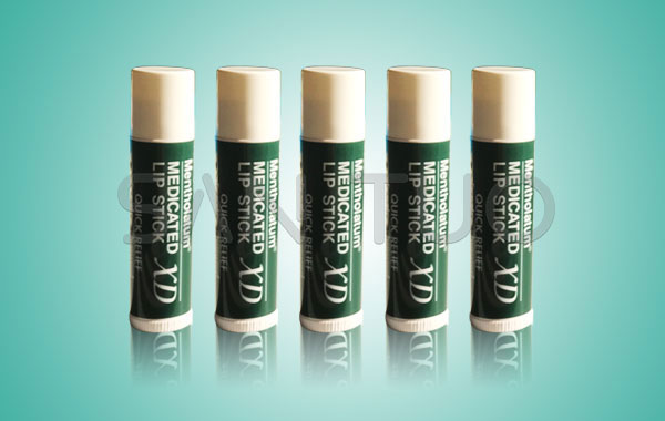 全自動潤唇膏貼標(biāo)機樣品圖片